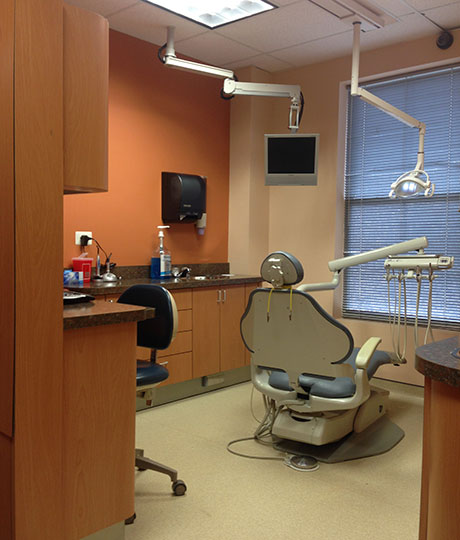 Procedure room Diamond Dental of Owings Mills